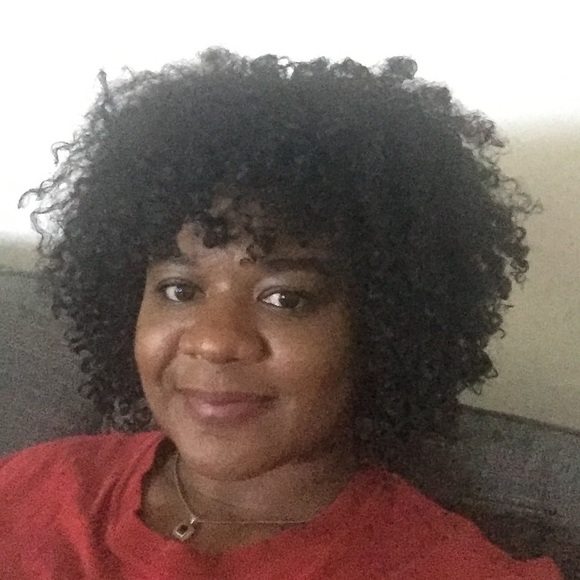 Meet your Posher, Mimi - Picture 1 of 1